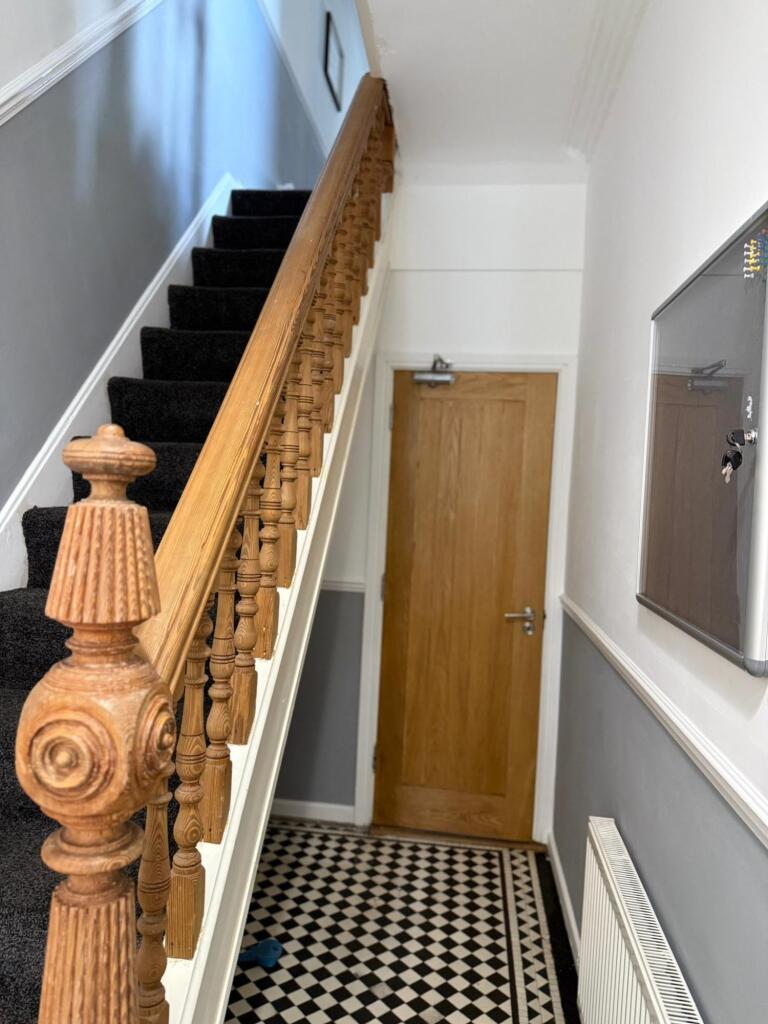 Call 02920 668585 to secure your viewing _2