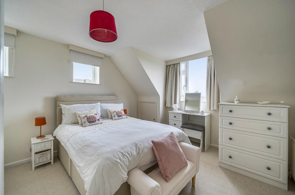 1374817-15-690350...