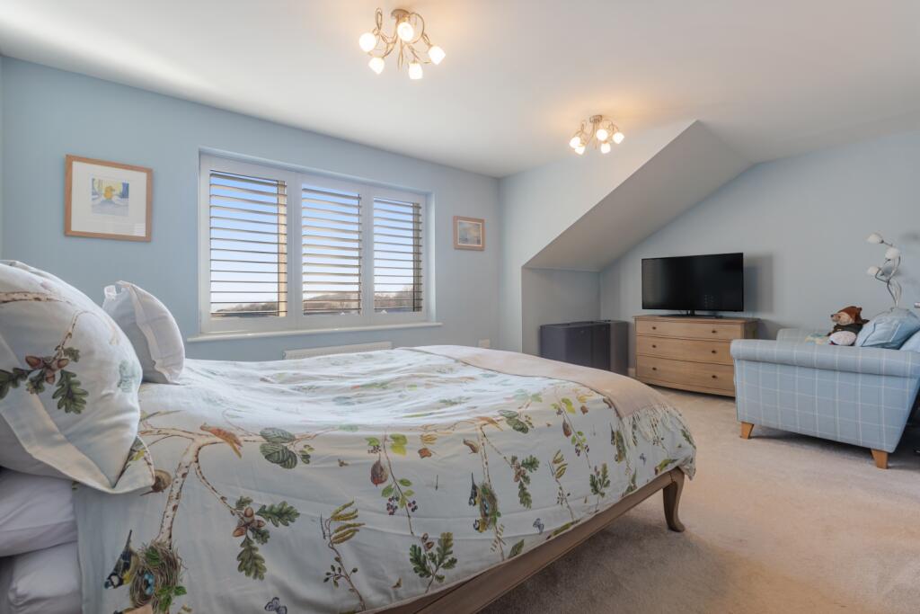 A14 - 22 Sharkham Drive Brixham - 250206