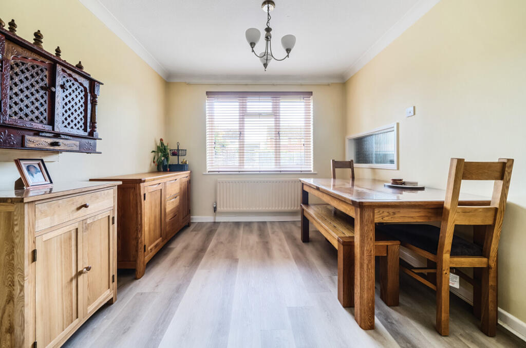 1303207-27-683f14...