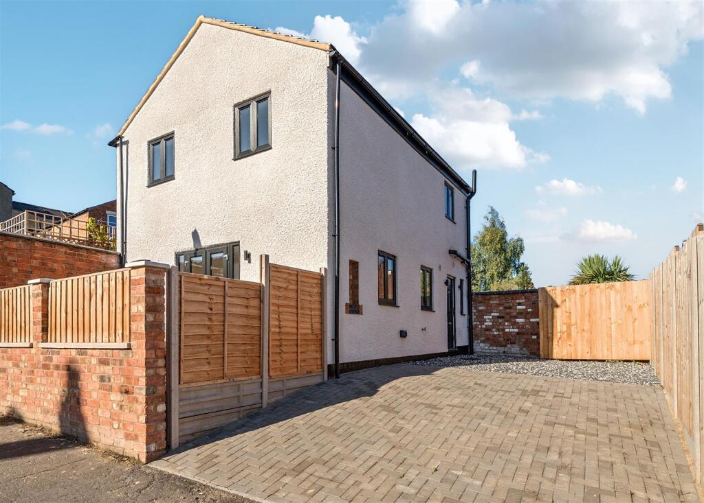 The Store, 47 Holbrook Avenue (4).jpg