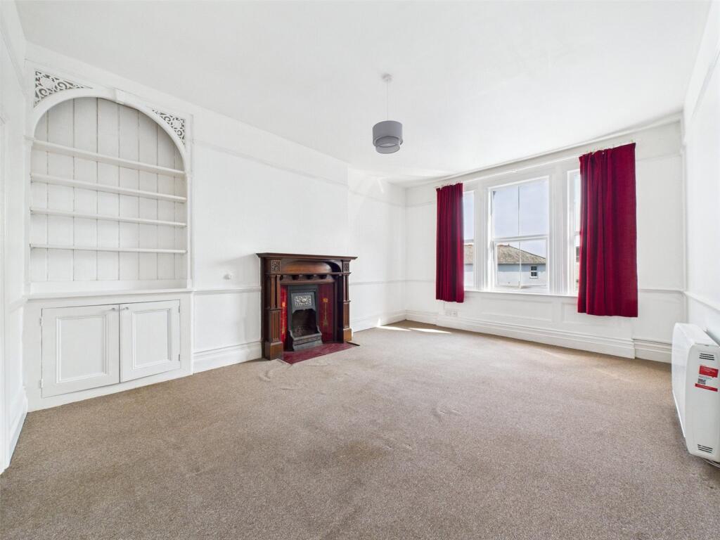 Flat B Living Room