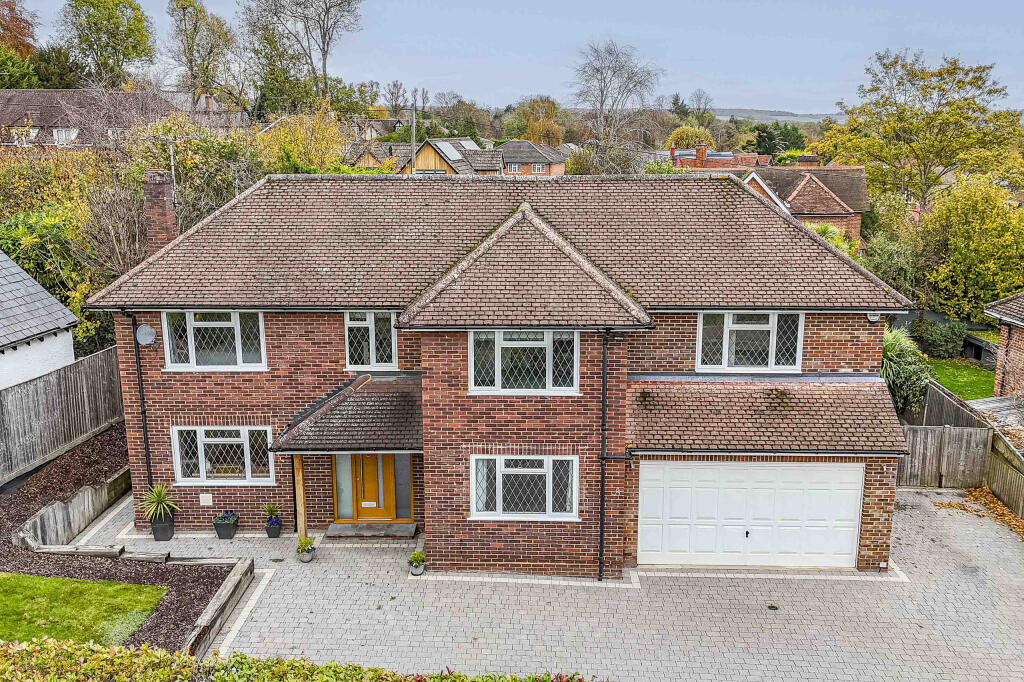 8 Spinfield Lane West, SL7 2DB Drone (LOW RES)-2