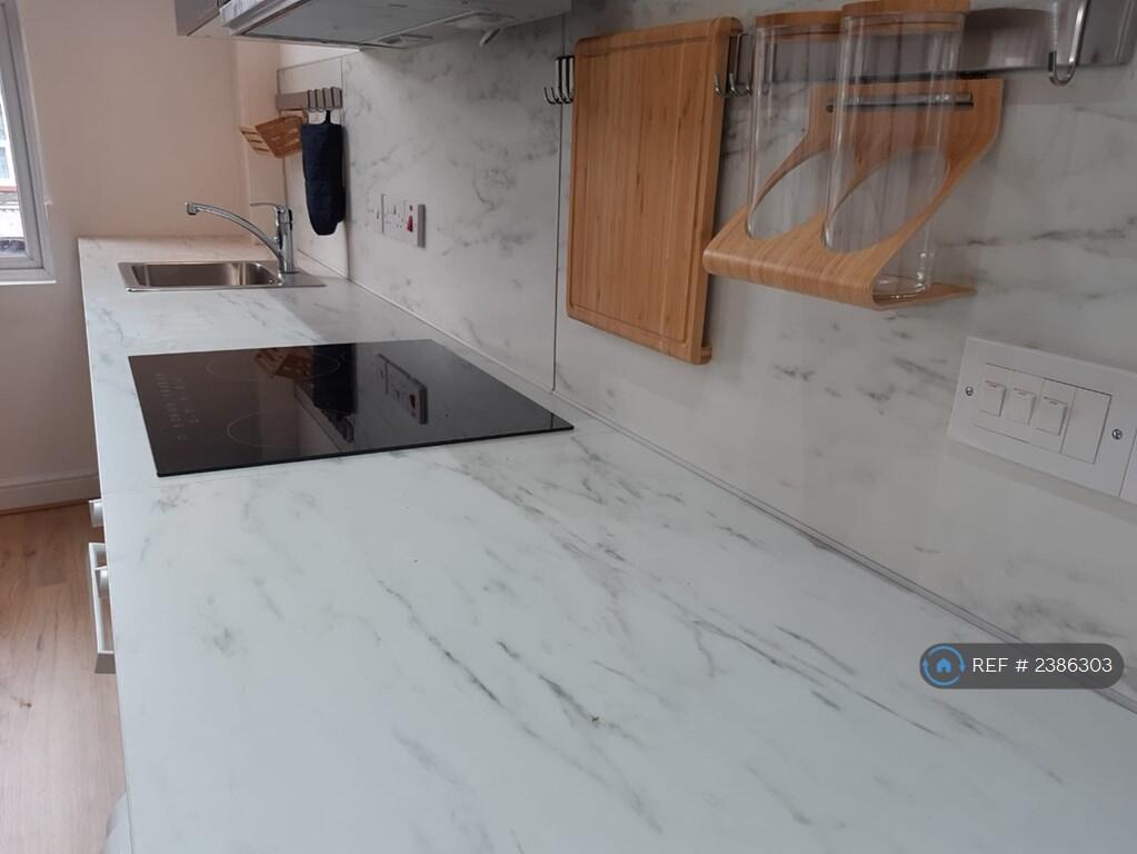 Designer Kitchen, Ceramic Hob
