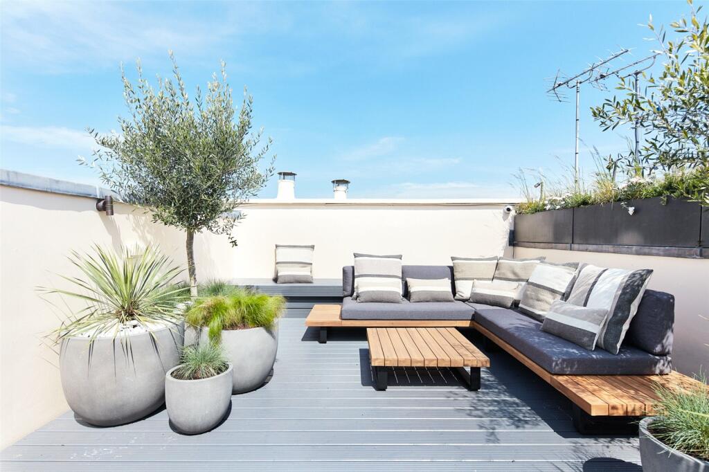 Roof Terrace