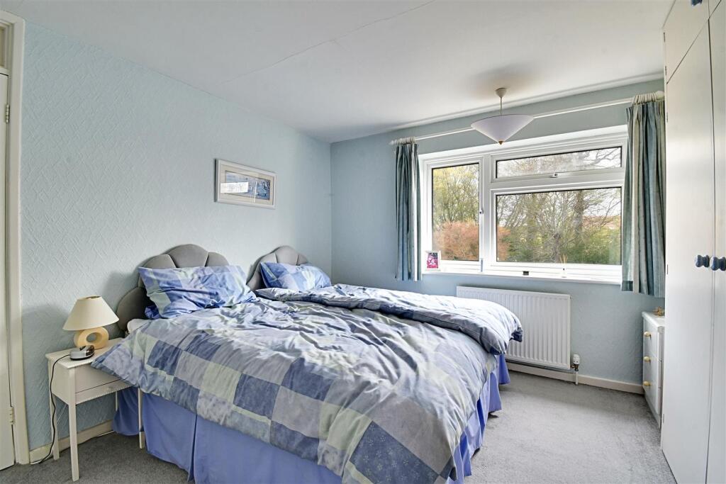 Bedroom 2.jpg