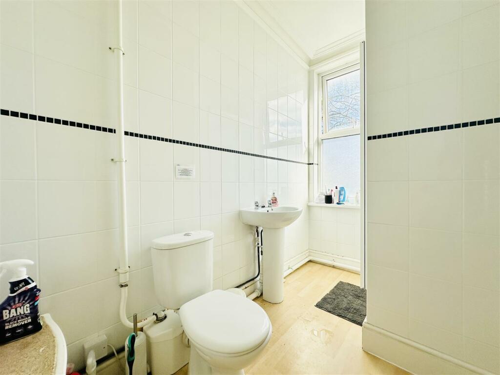 Bathroom 2