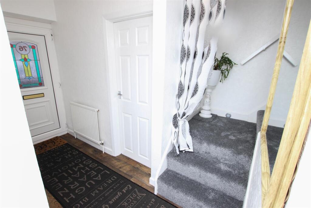 ENTRANCE HALL