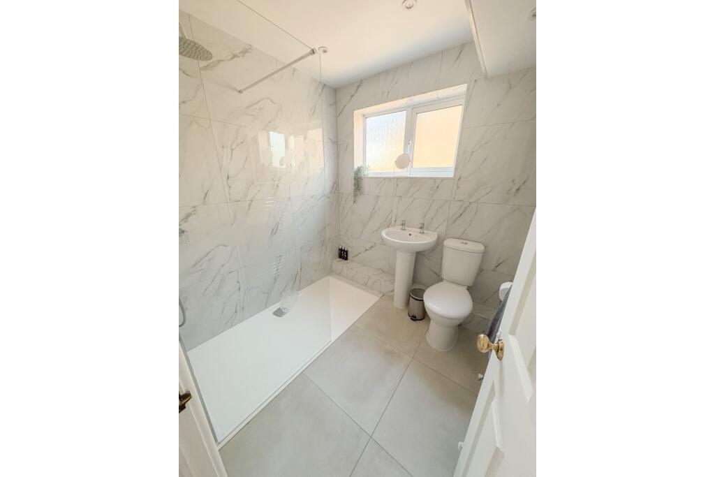 En-suite Shower Room