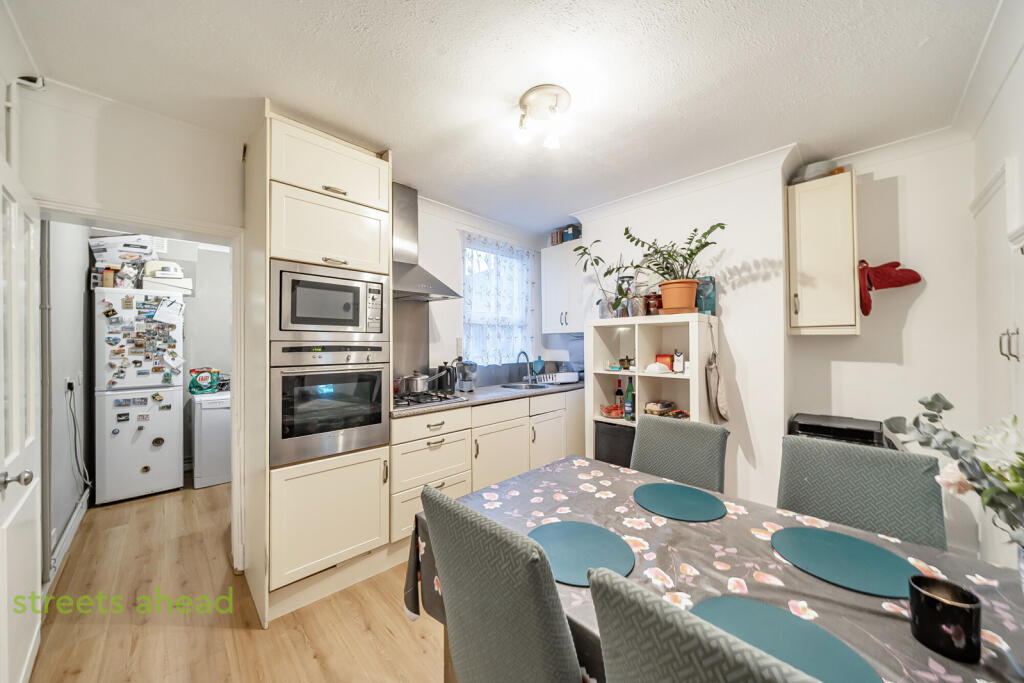 289b94cc-107d-4fa...