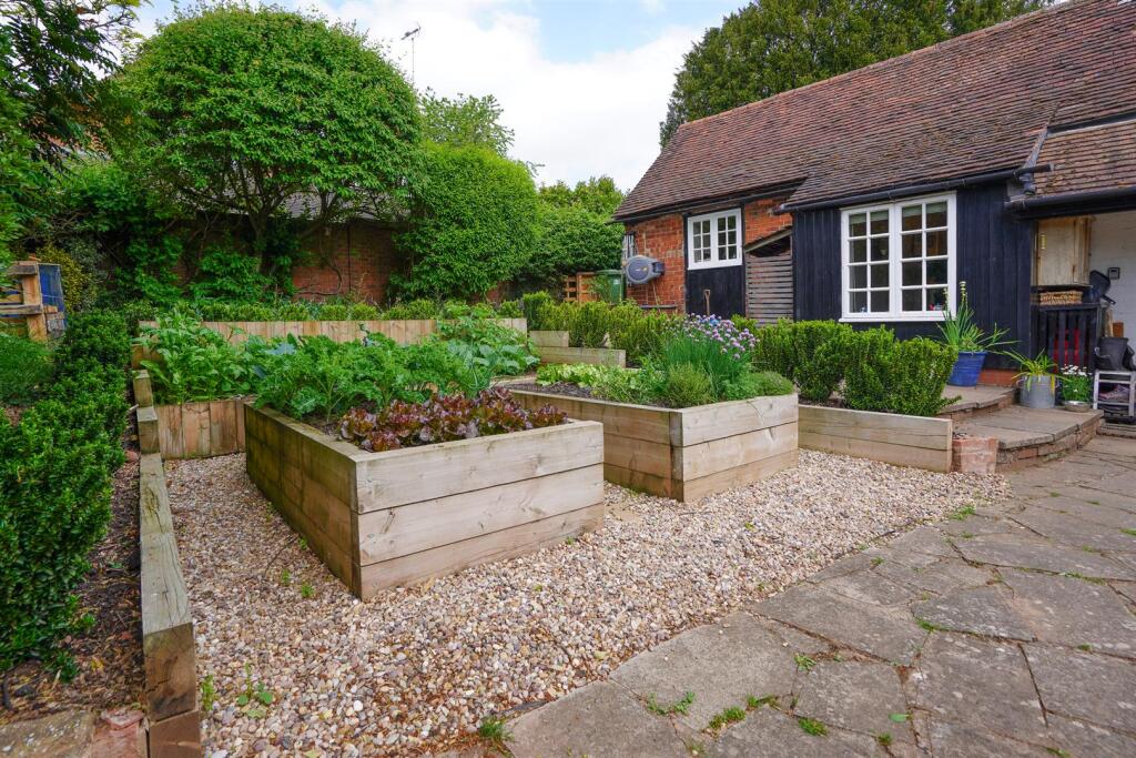 Pear Tree Cottage (53).jpg