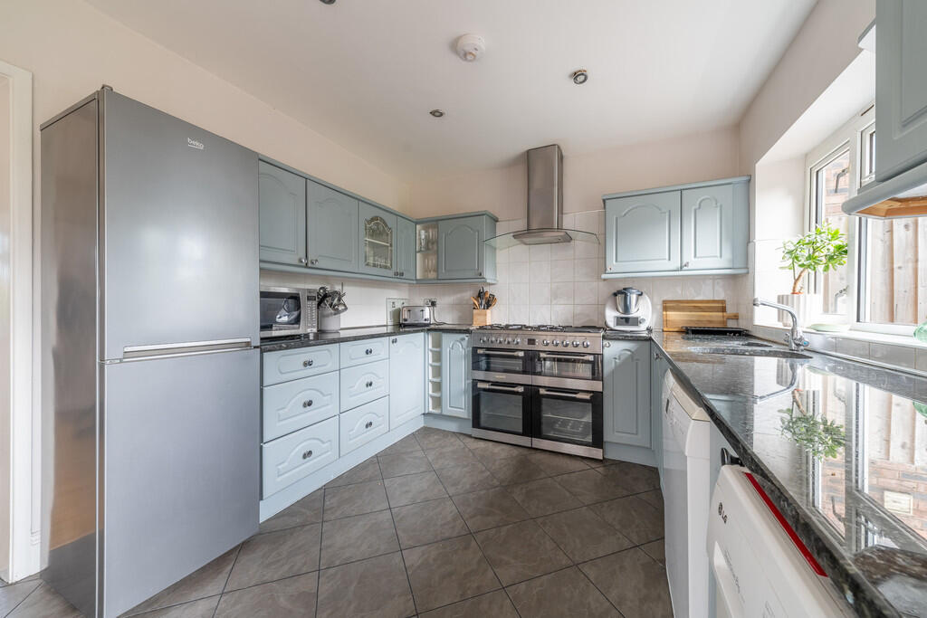 2 Wheatsheaf Lane...