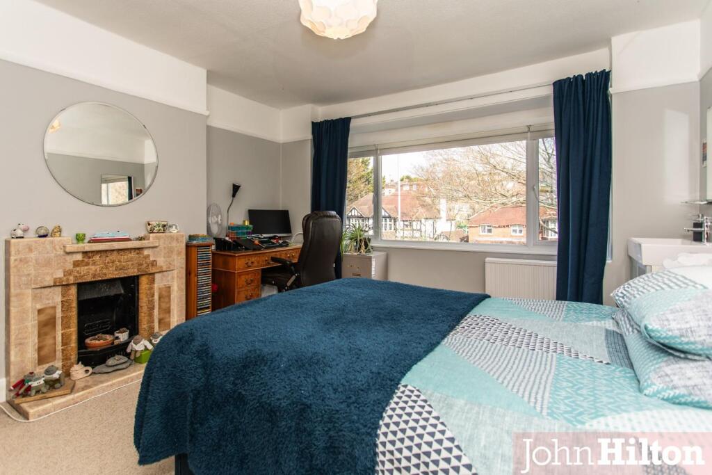 Goldstone Crescent-47.jpg