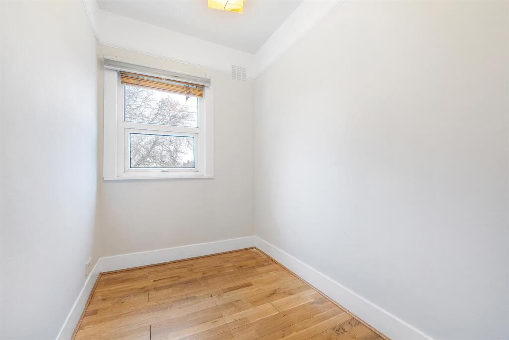 Kingsdale Road-2.JPG