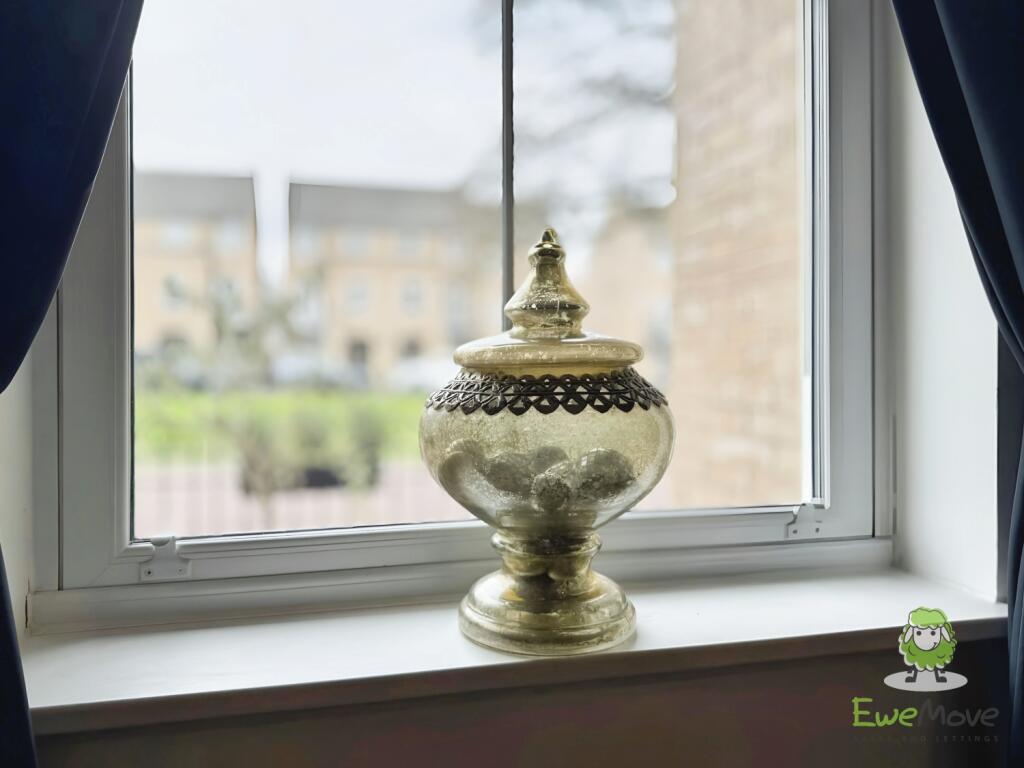 8853988c-5d3673ea-7ea5-48d1-8080-dd19c8240189