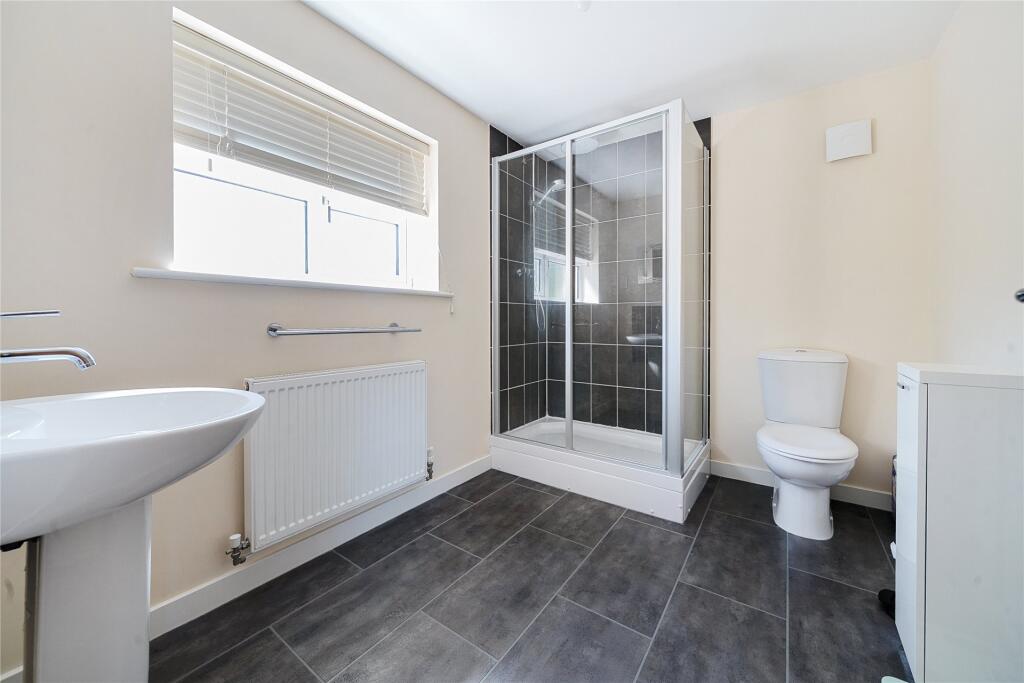 En Suite Shower Room