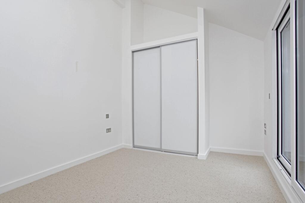 6 Paynes and Bort...