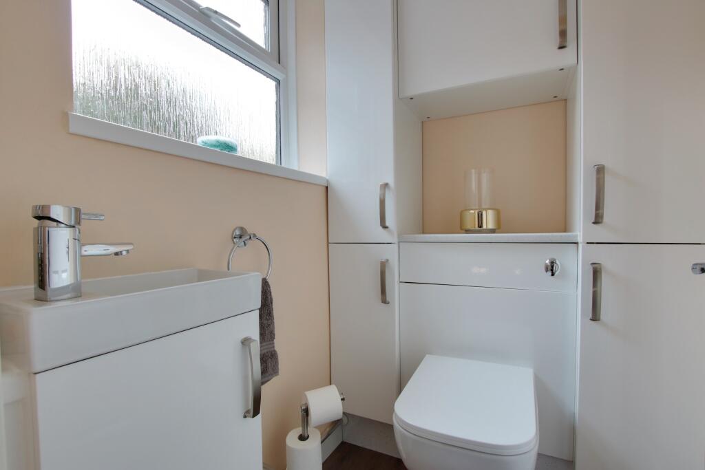 CLOAKROOM