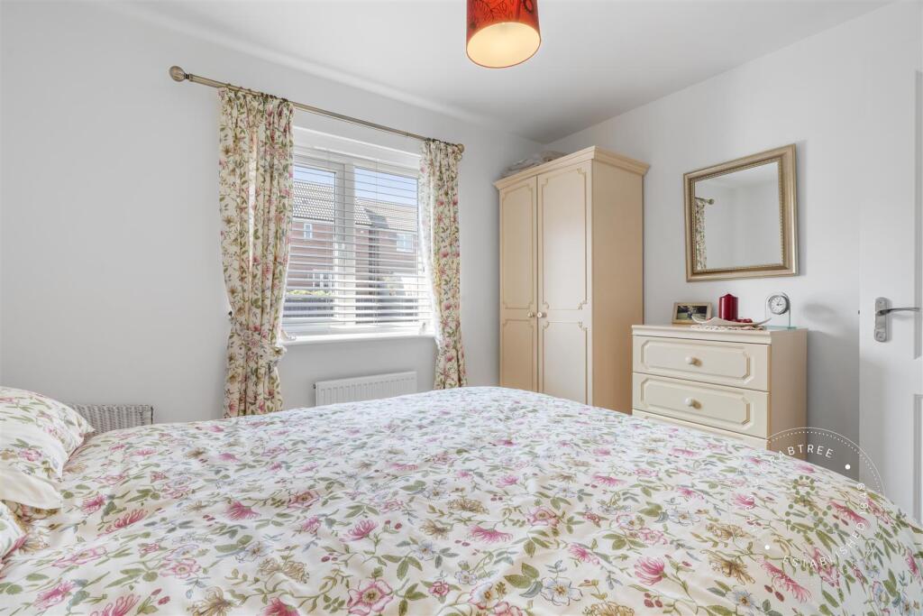 Int, Heol Bennett, Hern Crabtree (14).jpg