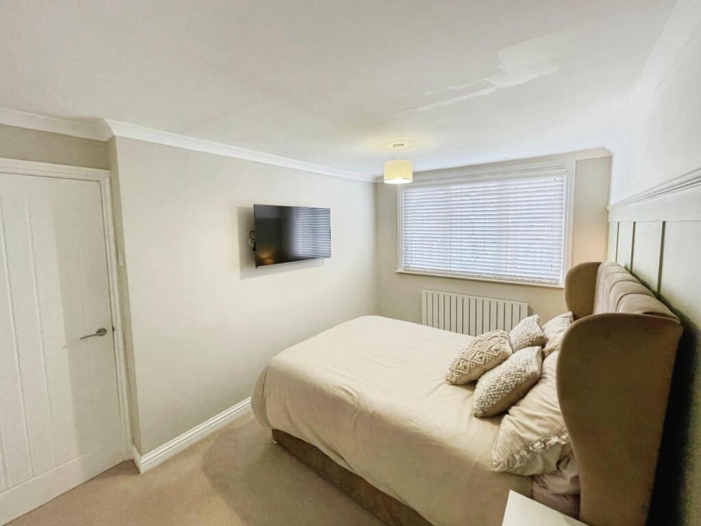 513cee55--4A6D-8B74-E99F7A7A8451-13671-00000FFDA71