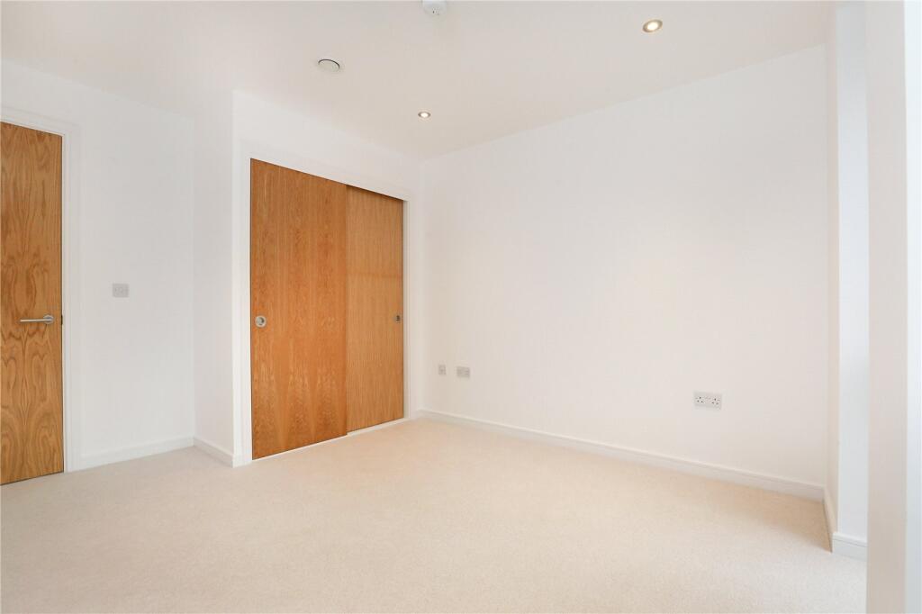 Built In Wardrobes