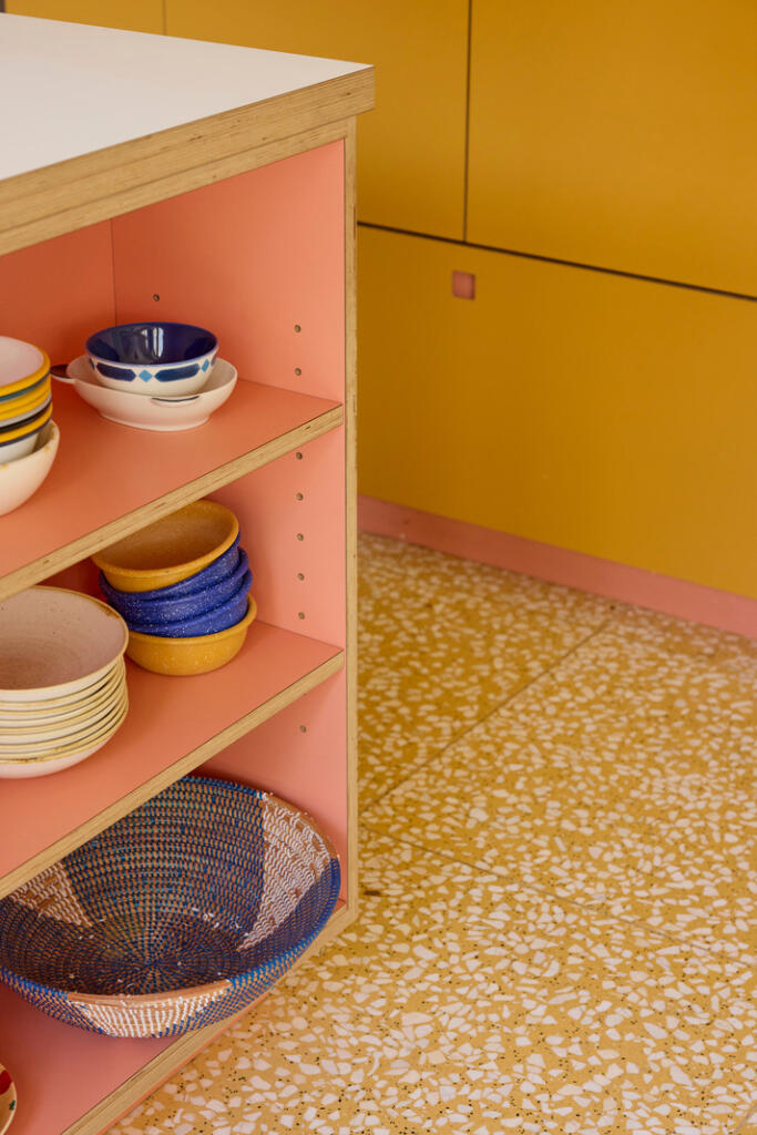 323818 - 25.12.15_TMH_SUTTON CRESCENT_09.JPG