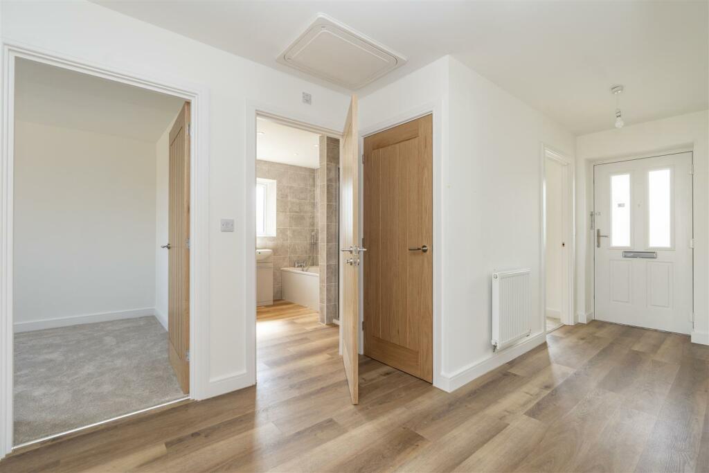 P8-Hallway.jpg