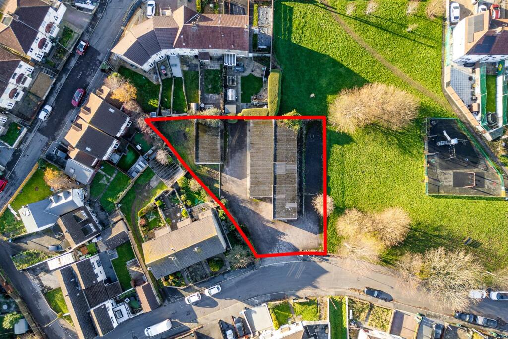 Wesley Hill Garage Site, Wesley Hill, Kingswood, B