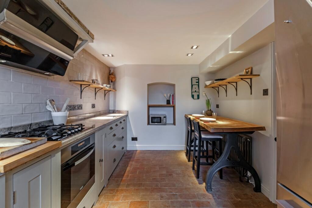 84861_Forsters Ho...