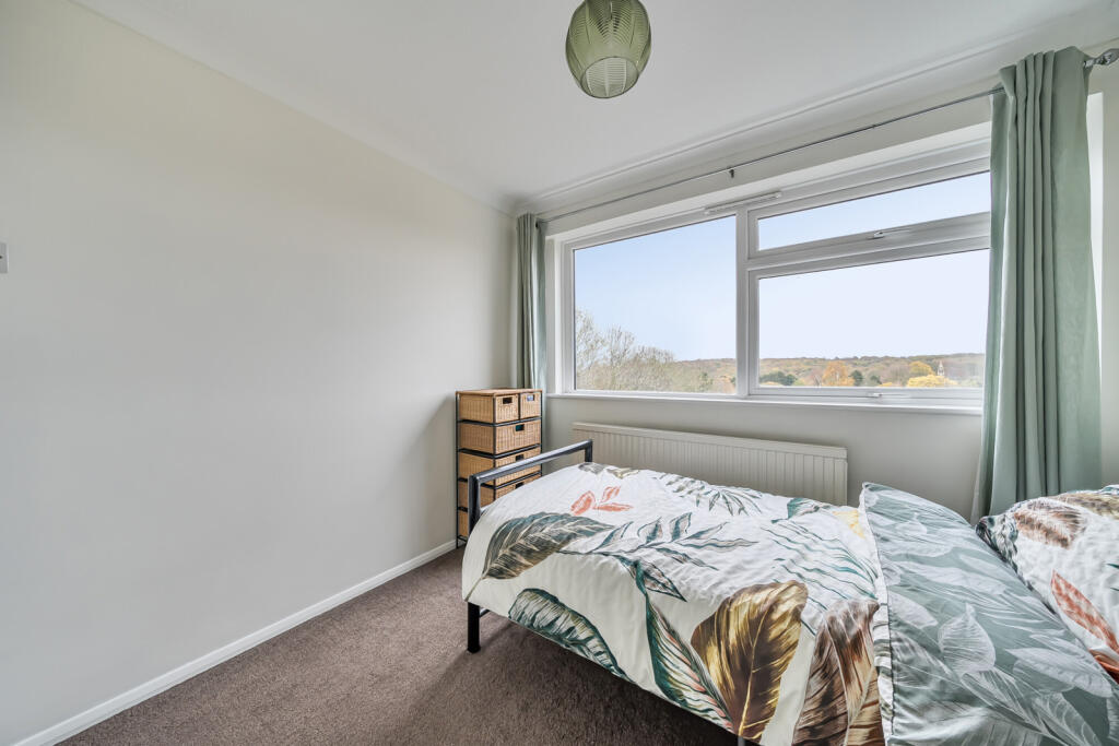 1380744-16-6911c1...