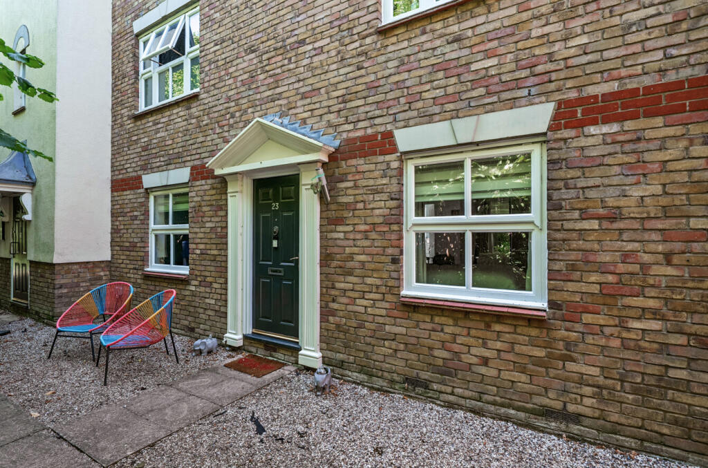 1309264-4-6870ca9...