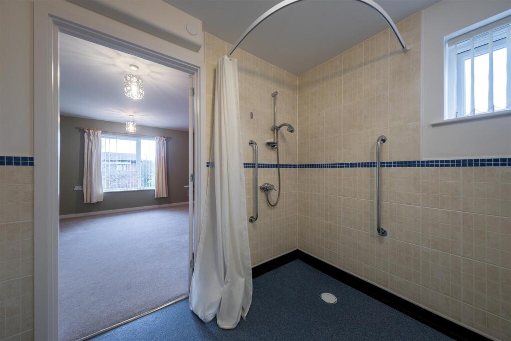 53 Hazelmere-010.jpg