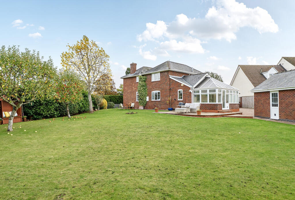 1372867-18-6904b1...