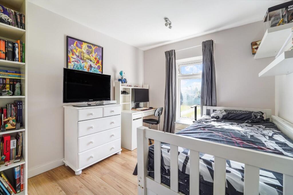 FLEETWOOD CLOSE (6).jpg