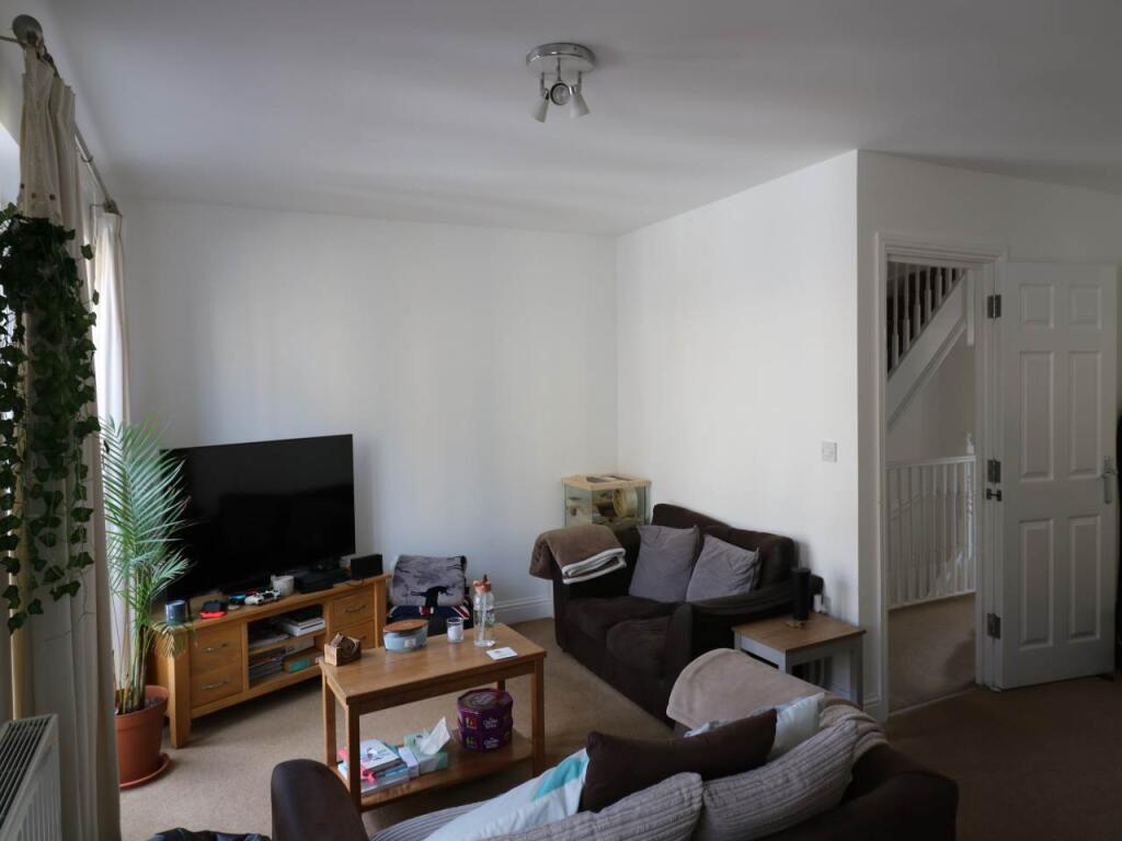 Lounge 1
