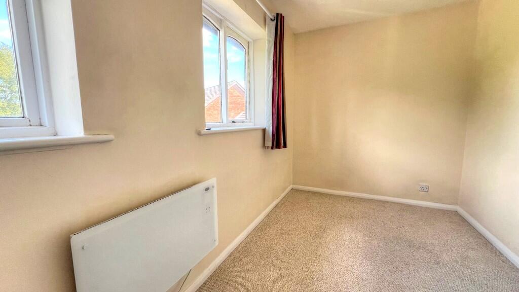 23 Balmoral Way 2...