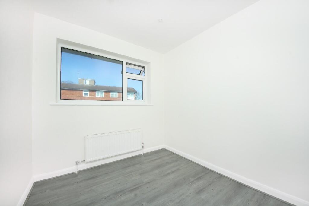 Gv- 26 Gunnersbury Manor (17).jpg