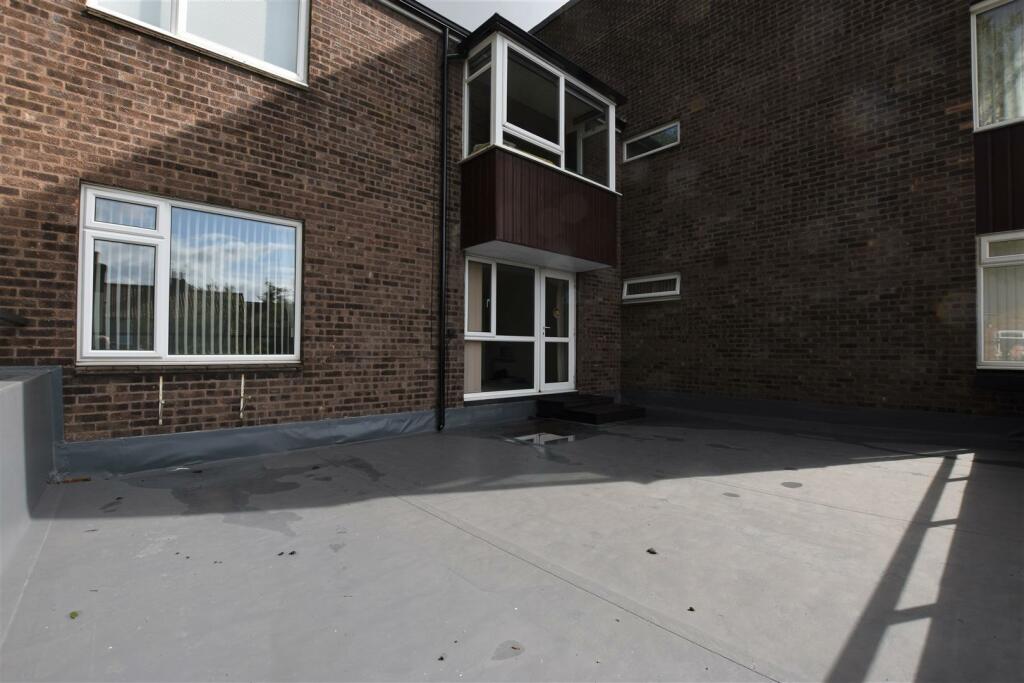 Balcony Area - additional image.jpg