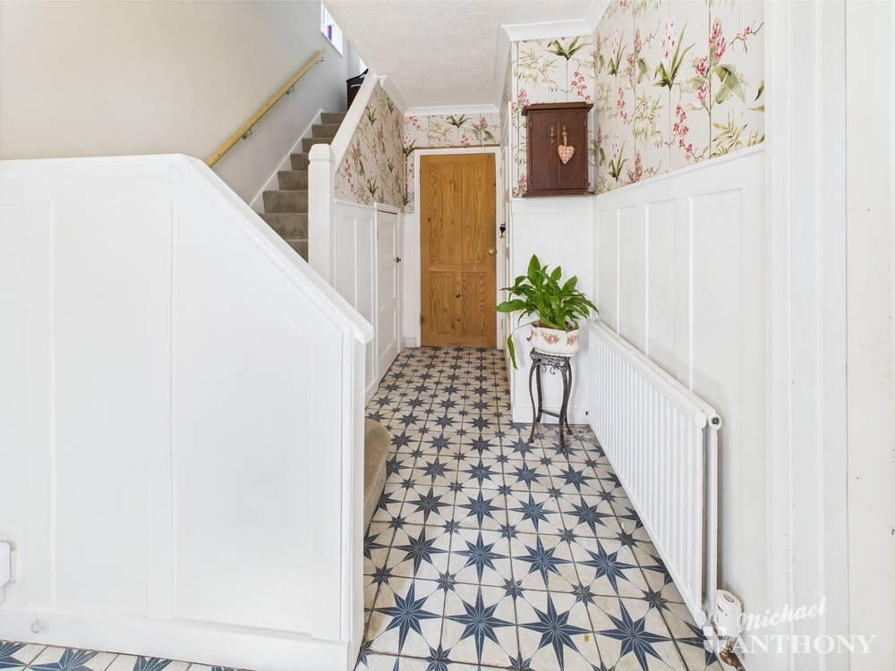 CAM02773G0-PR0287-STILL011-thumbnail-h750-70