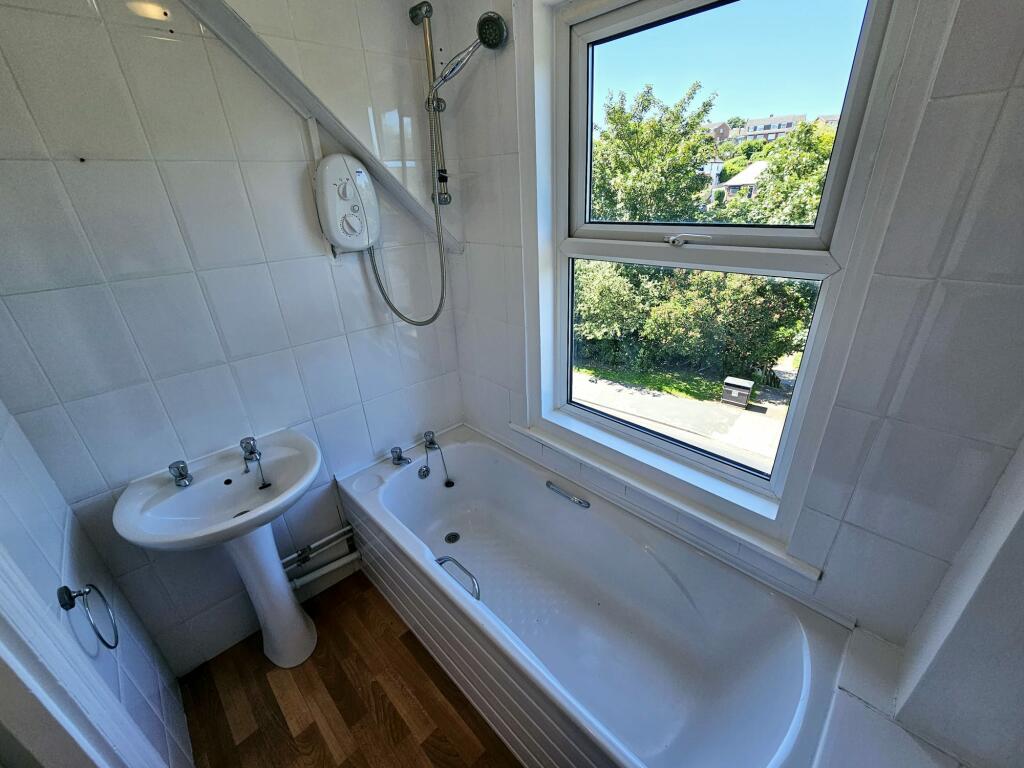 a25b67f8-7c65-4bb0-af8f-a84cddef79f4