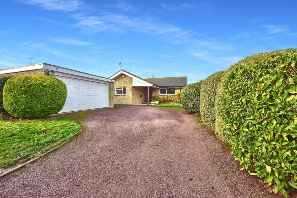 Astrop Road, Kings Sutton, Banbury, OX17