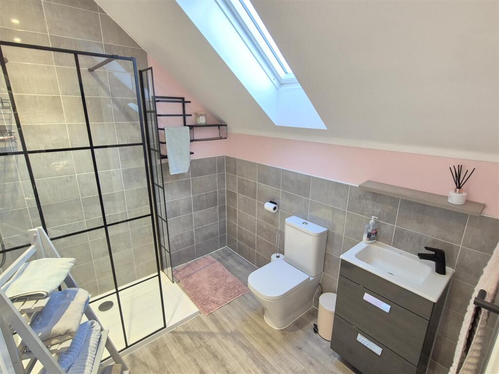 En-suite Shower Room