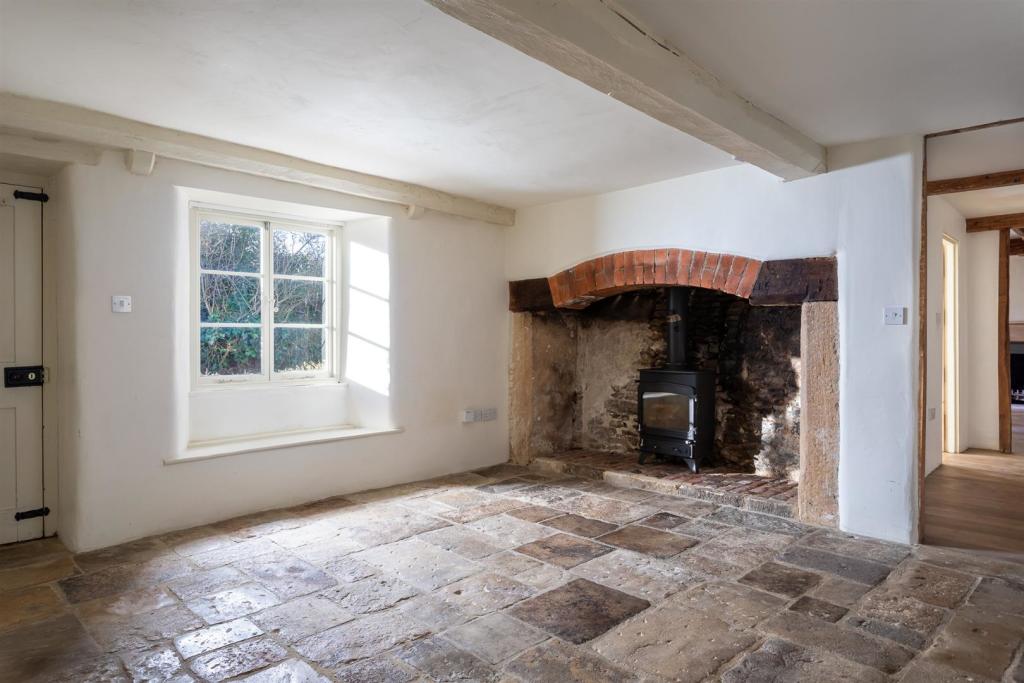 26 - The Old Forge - GL7 7HB - Web.jpg