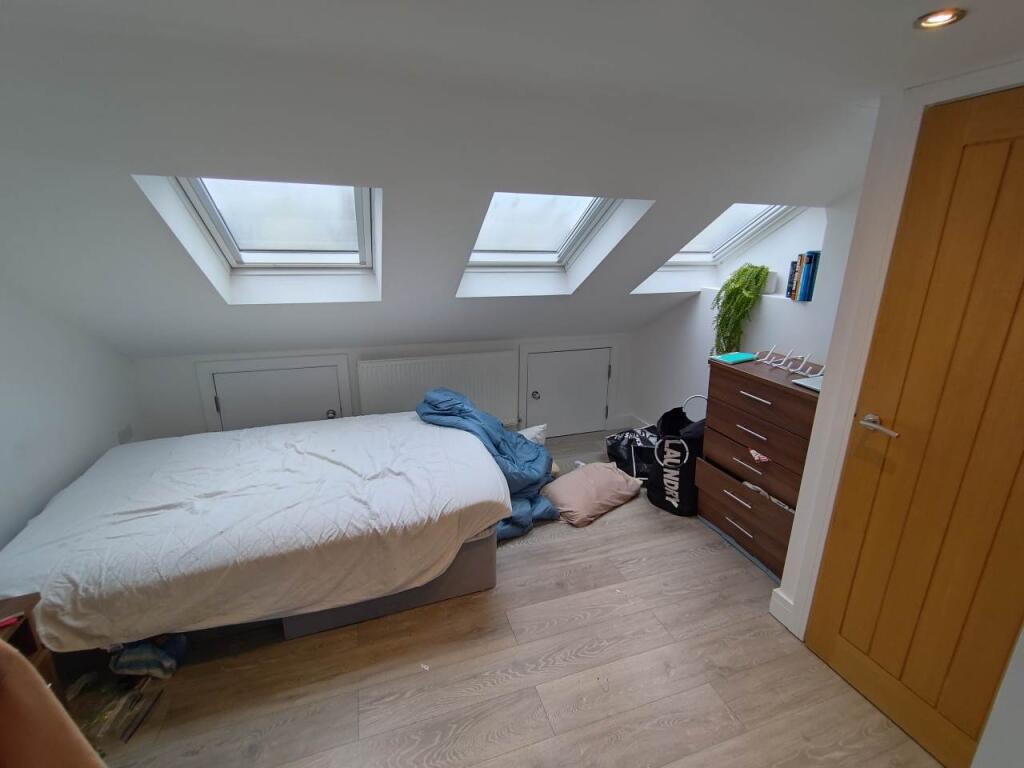 Bedroom (1)