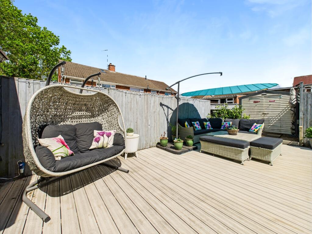 CAM05192G0-PR0053-STILL037