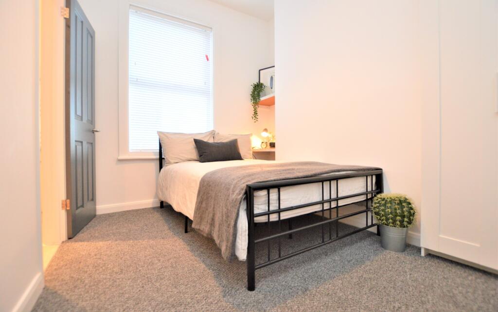 Room 3 - Website