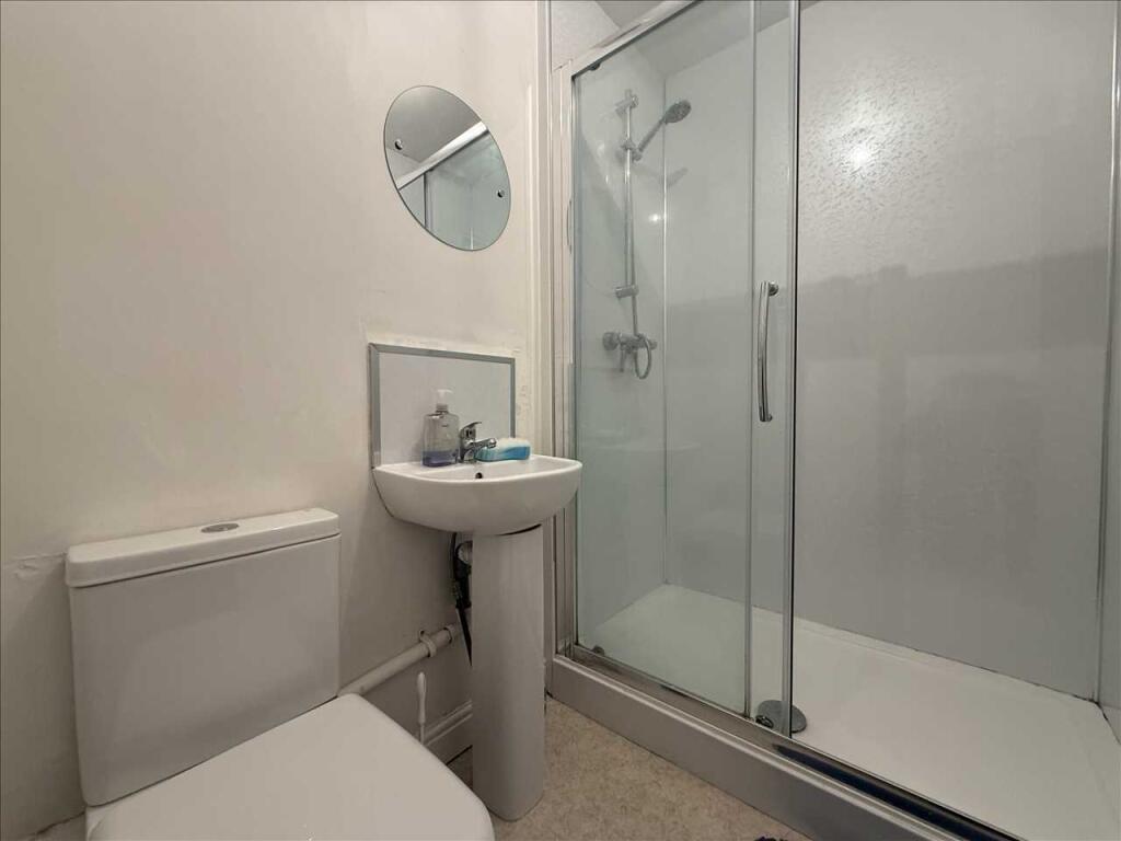 Ensuite Shower Room