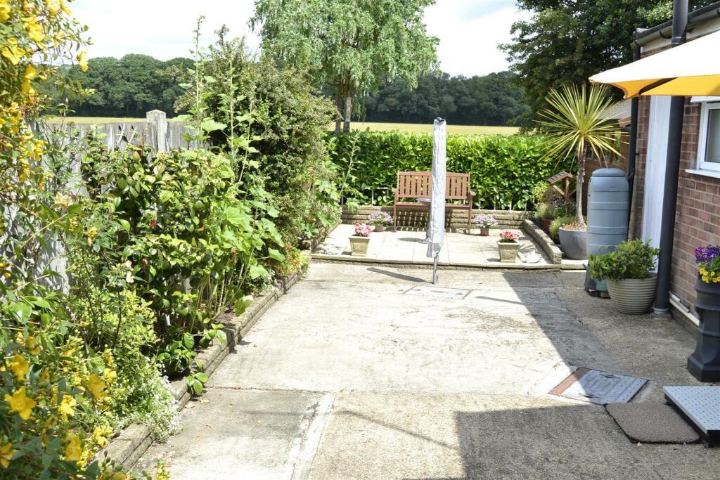 Rear Garden: