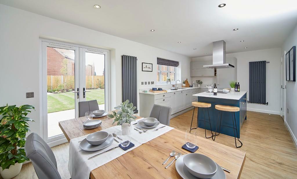 Kitchen / Dining