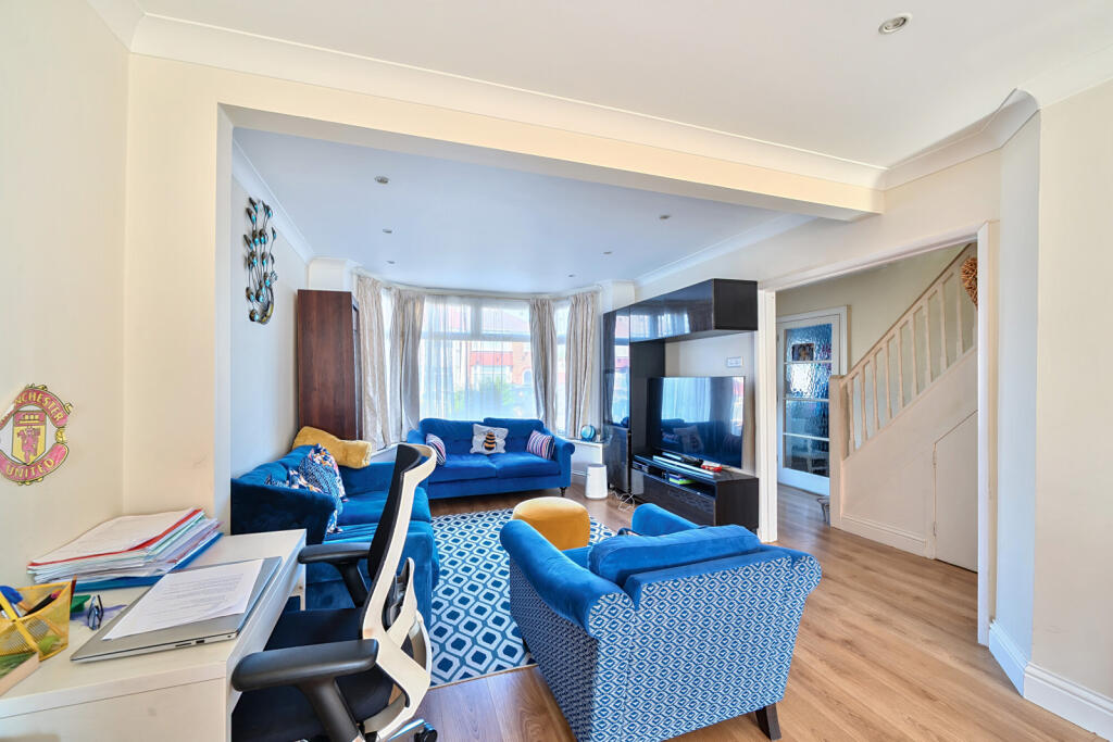 1297040-3-6837440...